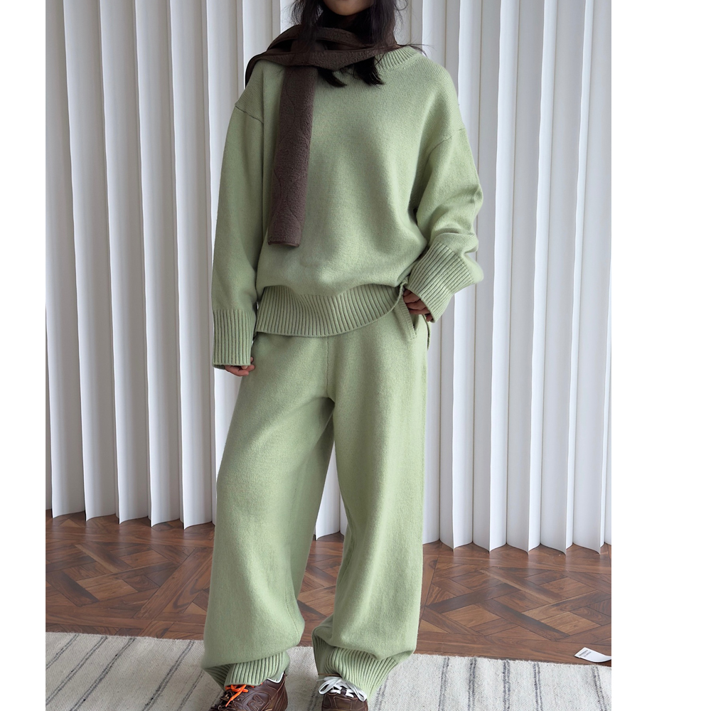 Women Sweater Suits High Quali - огляд і ціна Quality Winter Clothing