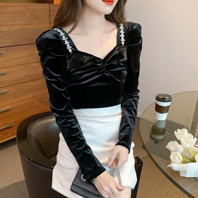 Slim Fit Velvet Women's Shirt  - огляд і ціна Winter Clothing Trends 2025 Women'S