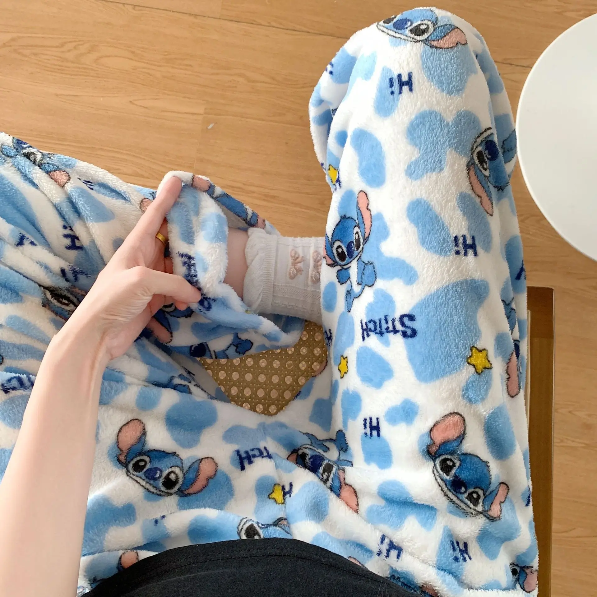Cartoon Stitch Flannel Pajamas - огляд і ціна Winter Clothing Deals